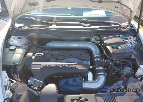 2011 Volvo C30 T5/T5 R-Design из США, поврежденный, VIN YV1672MK9B2209574